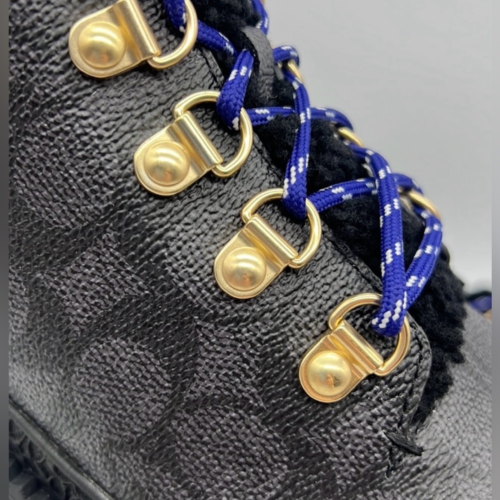 NWOB COACH Janel Boot - Size 8 - Pristine Condition - Picture 3 of 16